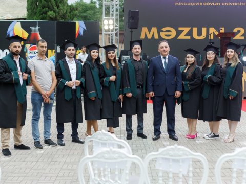 MDU Məzun Günü tədbiri keçirilib: 878 tələbə və magistrant məzun adını qazanıb