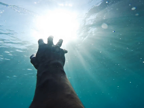 Beyləqanda 16 yaşlı oğlan kanalda batıb