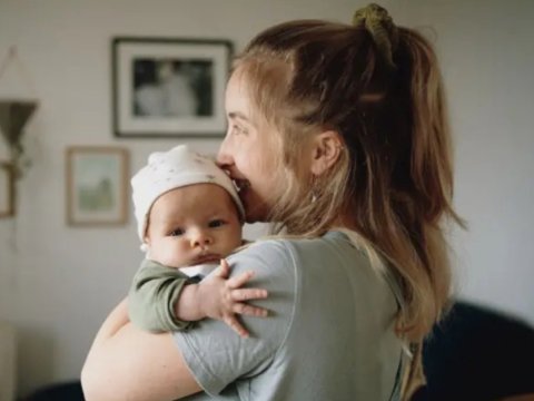 İngiltərədə ailələrə 500 milyon funt-sterlinqlik dəstək veriləcək