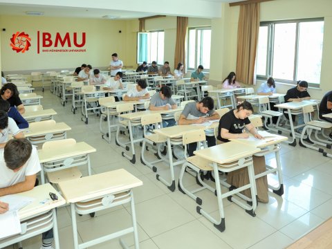 BMU-da yay imtahan sessiyası başa çatıb