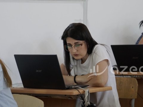 Müəllim hər zaman yenilik axtarışında olmalıdır