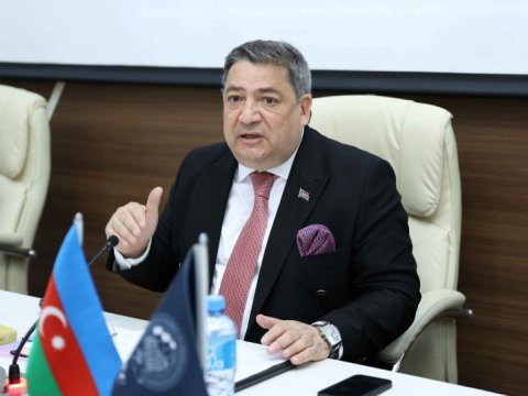 Professor: Akademik dürüstlük ictimai güvənin qorunmasında vacib amildir