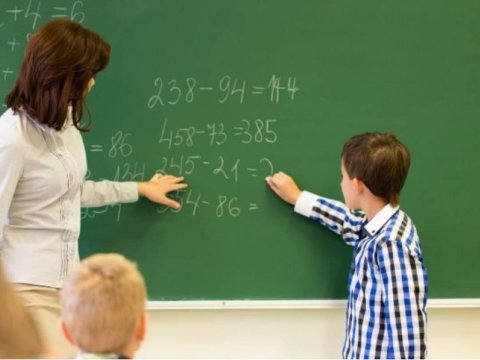 Riyaziyyat müəllimlərinin övladları niyə imtahanlarda yüksək nəticə göstərir?- SƏBƏBLƏR