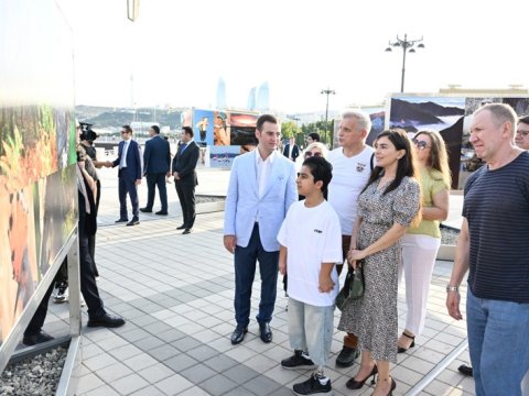 Leyla Əliyeva fotosərginin açılışında