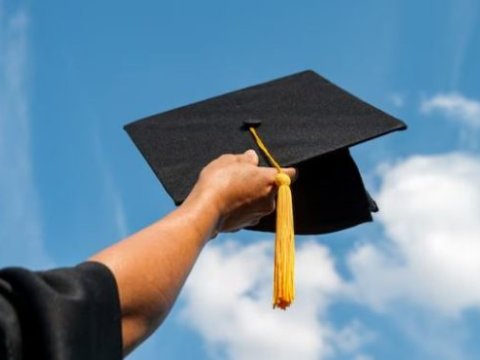 Amerika universitetlərində tələbə sayı əslində daha çox imiş