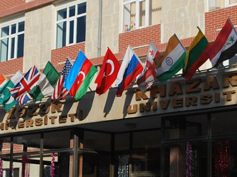 Xəzər Universitetinin məzunları iş tapa bilir? -&nbsp;RƏQƏMLƏR