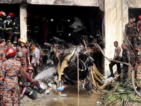 Təyyarə qəzasında 25-i uşaq olmaqla 27 nəfər ölüb