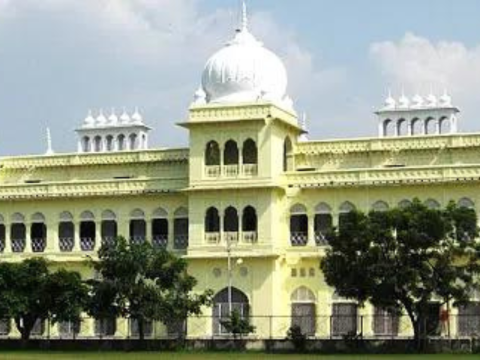 Lucknow Universitetindən xarici tələbələrə kultural dəstək