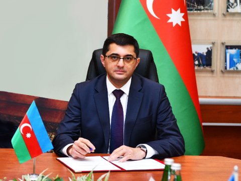 Hədəfimiz AZİ Universiteti brendi ilə regionun lider tədqiqat universitetlərindən birinə çevrilməkdir - Rüfət Əzizovla MÜSAHİBƏ