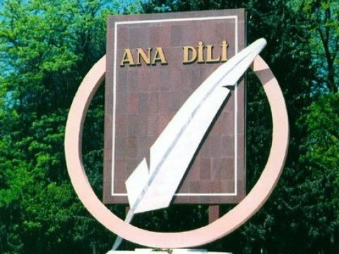 1 Avqust - Azərbaycan Əlifbası və Azərbaycan Dili Günüdür