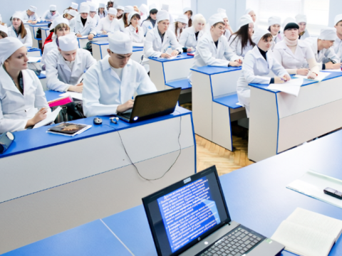 Türkiyənin Tibb Elmləri Universitetinin tibb fakültəsinə qəbul elan edilir