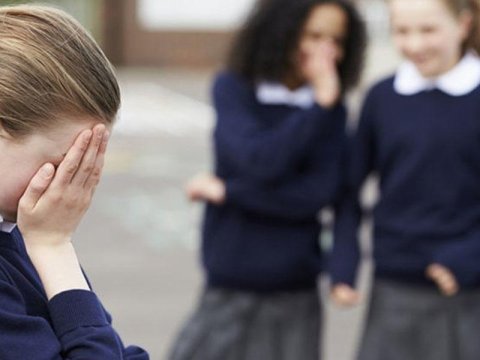 Çin məktəblərində zorakılıq halları artmaqda davam edir