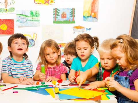 Bağçalara uşaqların elektron qəbulu prosesi uğurla davam edir 