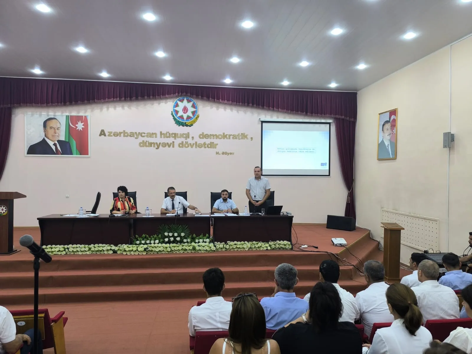 Dövlət qulluqçuları üçün təlim