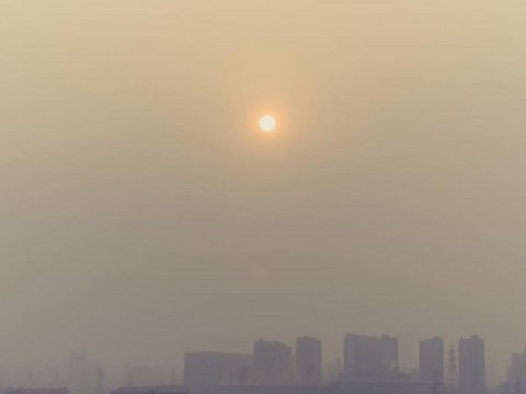 Bakıda tozlu hava müşahidə olunur