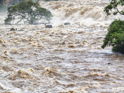 Cəmmu məktəbləri sel təhlükəsi səbəbindən bağlanıb