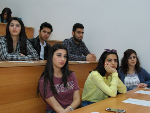 Özəl universitetlərdə qəbul sayı son 5 ildə YÜKSƏLİB