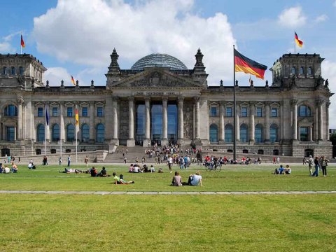 Bremenin yeni təhsil naziri bu şəxs olacaq