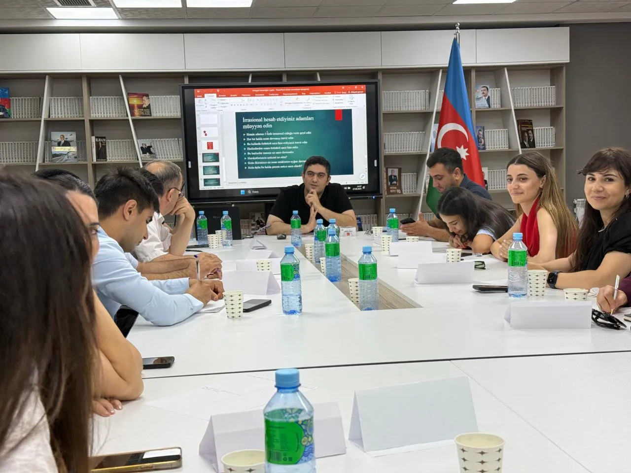 DİM-də təlim: “Ünsiyyət bacarıqlarının inkişafı”