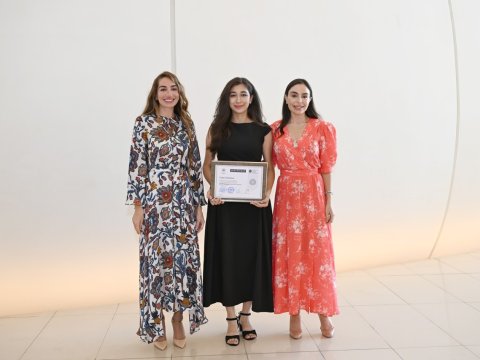 Leyla və Arzu Əliyeva tələbələrə sertifikatlarını təqdim etdilər - FOTOLAR