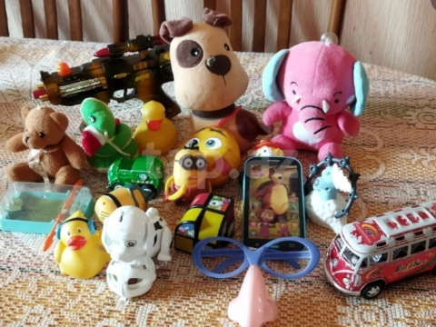 Uşaqlar üçün təhlükəsiz oyuncaqları necə seçmək lazımdır?