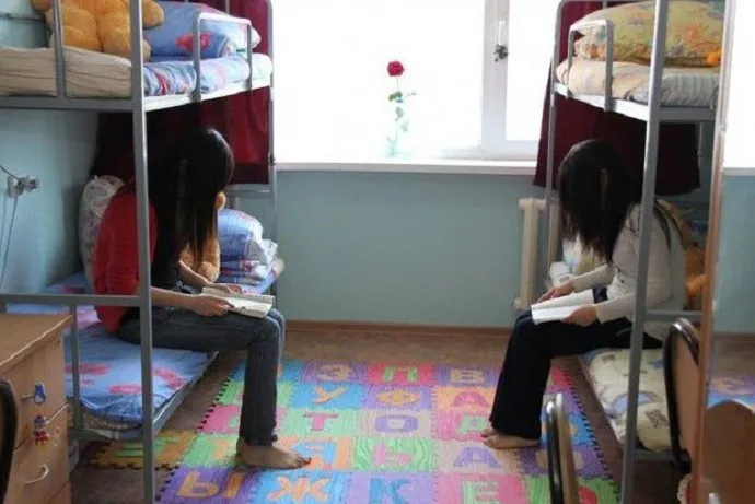 Bu ölkələrdə valideynlər yatılı məktəblərə üstünlük verir - SİYAHI