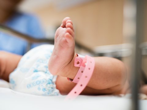 Astarada10 aylıq körpəyə soda verdilər, öldü