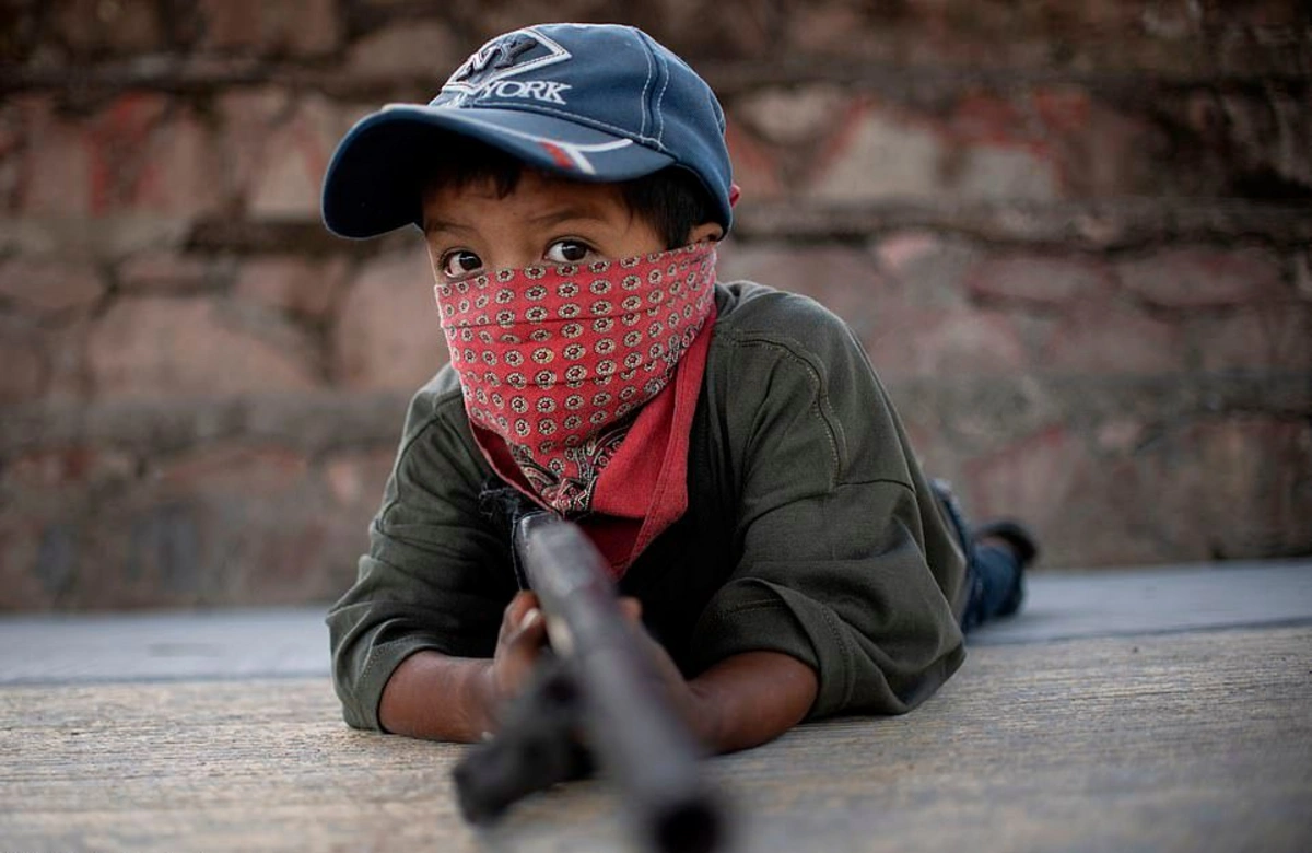 Uşaqlar üçün silah təhlükəsizliyi dərsləri məcburi oldu