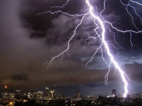 Sabah yağış yağacaq, şimşək çaxacaq - PROQNOZ
