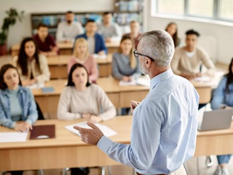 BƏƏ-də yeni təhsil qaydaları tətbiq olunur