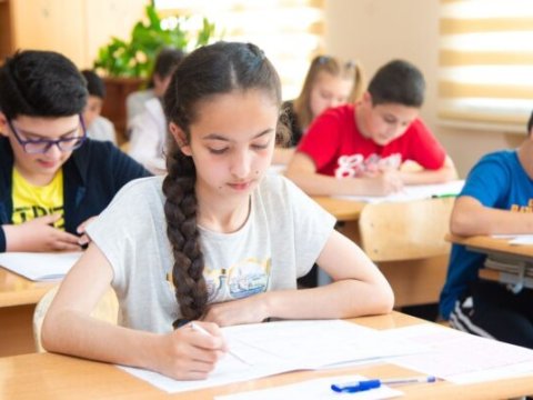 I və VIII siniflər üzrə qəbulun nəticələri açıqlanıb