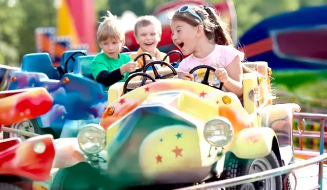 Uşaqlar üçün əyləncə mərkəzləri - dünya ölkələri nələri qadağan edir?