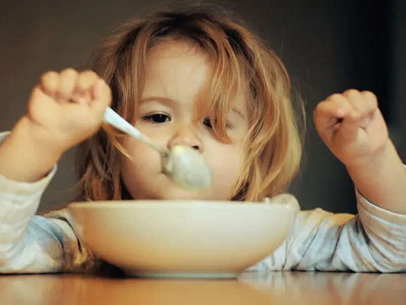 Cənubi Asiyada uşaqların qida böhranı davam edir