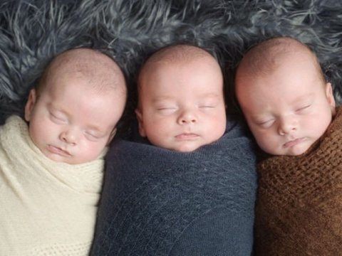 Ötən dövr ərzində 1854 əkiz, 72 üçəm dünyaya gəlib