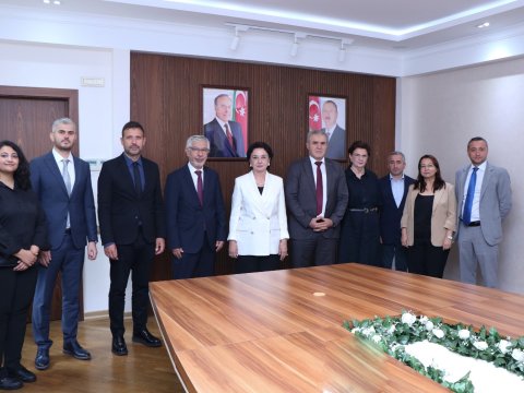 AzMİU-da əməkdaşlıq müzakirəsi...