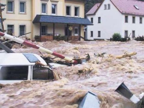 İspaniyada məktəblərdə zəlzələ və daşqınlara qarşı tədris başlayır