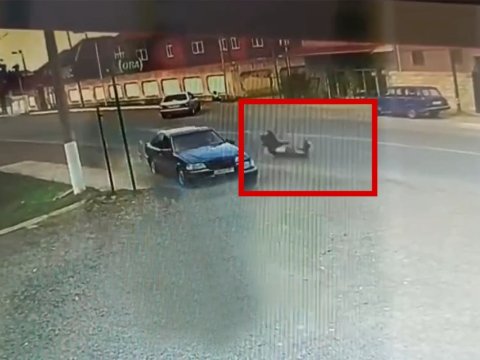 Astarada 17 yaşlı qızı maşın vurdu - ANBAAN VİDEO