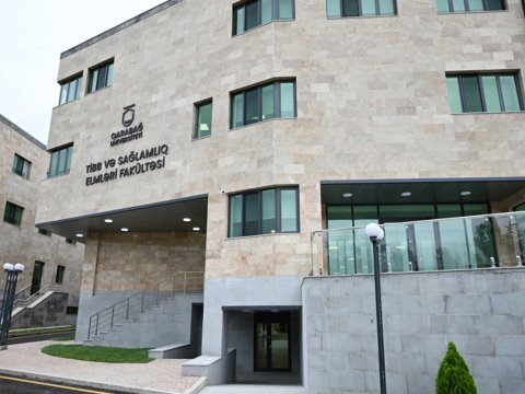 Qarabağ Universitetinin Klinikasına media-tur təşkil olunub