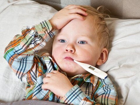 Uşaqlarda qızdırma zamanı təhlükəli səhvlər - pediatrdan TÖVSİYƏ