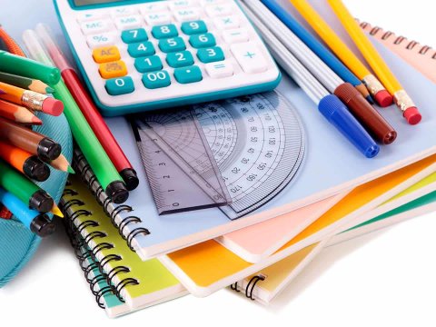 Şəhid övladlarına məktəbli formaları və ləvazimatlar təqdim olunub