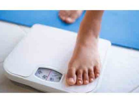 Araşdırma: Çox arıq olmaq artıq çəkidən daha təhlükəli ola bilər