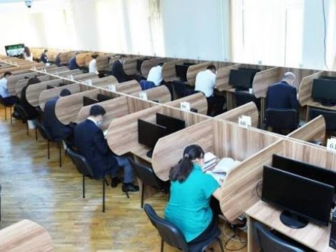 Hakim vəzifəsinə namizədlər üçün test imtahanı keçirilir