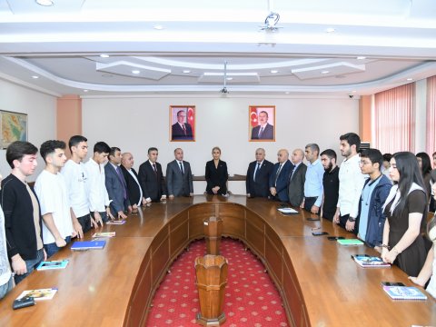 BMU-da 27 Sentyabr-Anım Günü ilə əlaqədar dəyirmi masa