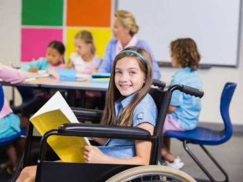 Kataloniyada şagird sayı azalır, xüsusi təhsil ehtiyaclıların sayı artır