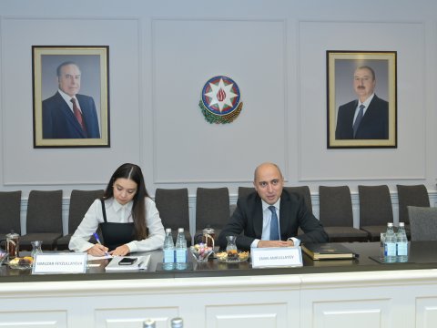 Nazir Belarusun Azərbaycandakı səfiri ilə görüşüb