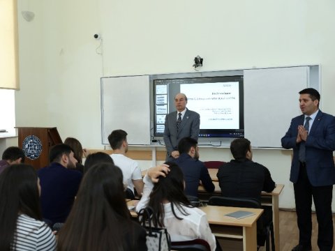UNEC-də sənaye və universitet əməkdaşlığı mövzusunda seminar