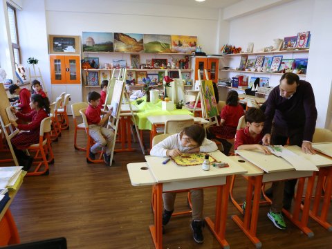 Miami ştatında incəsənət təhsili üçün 5,6 milyon dollar qrant ayrıldı