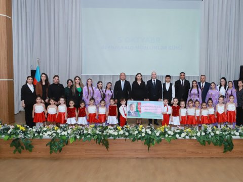 Naxçıvanda müəllimlər günü qeyd olunub