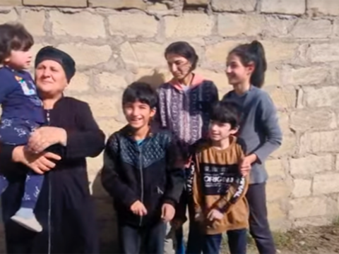 5 uşaqdılar, hamısı təhsildən yayındırılıb