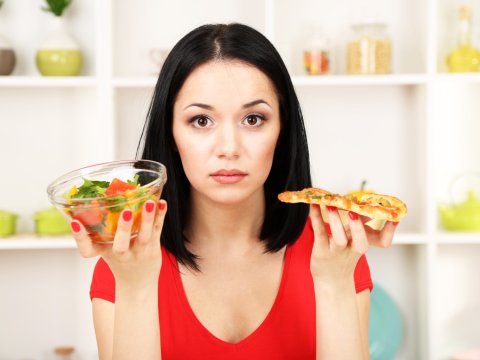 İnsanın zəkasını gerilədən qidalar - nəyi bilməliyik?